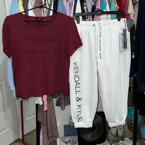 Kendall & Kylie Maroon T-Shirt & Joggers Set